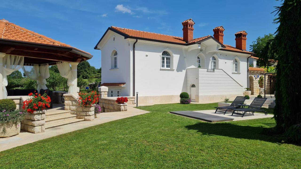 Holiday Apartment Villa Bianca - Low Season Rent Pazin Exterior foto