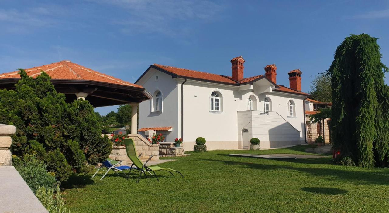Holiday Apartment Villa Bianca - Low Season Rent Pazin Exterior foto