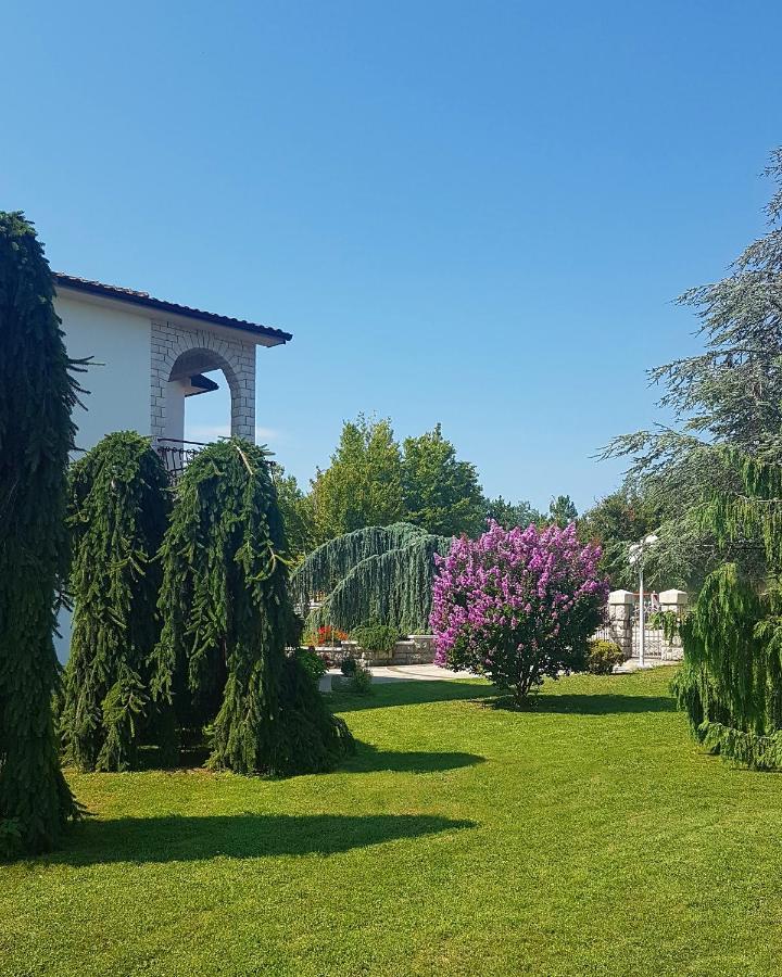 Holiday Apartment Villa Bianca - Low Season Rent Pazin Exterior foto