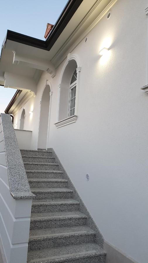 Holiday Apartment Villa Bianca - Low Season Rent Pazin Exterior foto